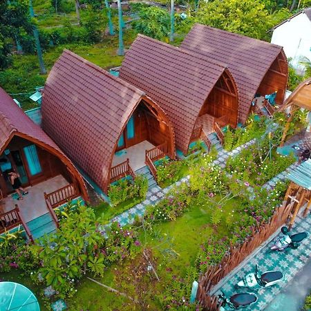 The Peace Arta Bungalow Batununggul Zewnętrze zdjęcie